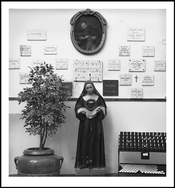 St. Rita, digitrükk, 138x150 cm, 2011