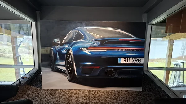 "Porche 911 S Turbo". 2024. Õli lõuendil. 130x190 cm. Erakogus