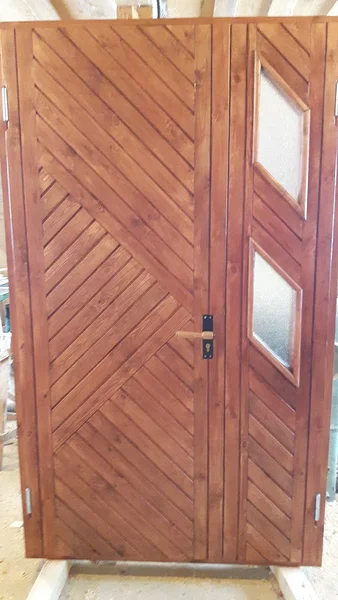 Kaldlaudisega kahepoolne välisuks