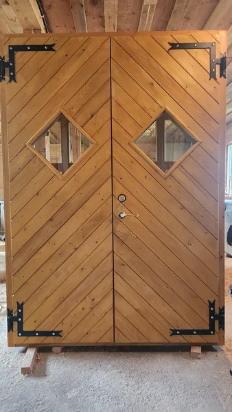 Vana veski topelt kahepoolne välisuks 1