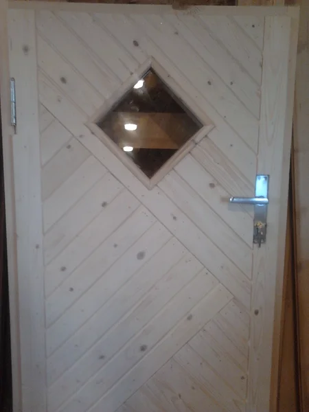 Kaldlaudisega välisuks 2