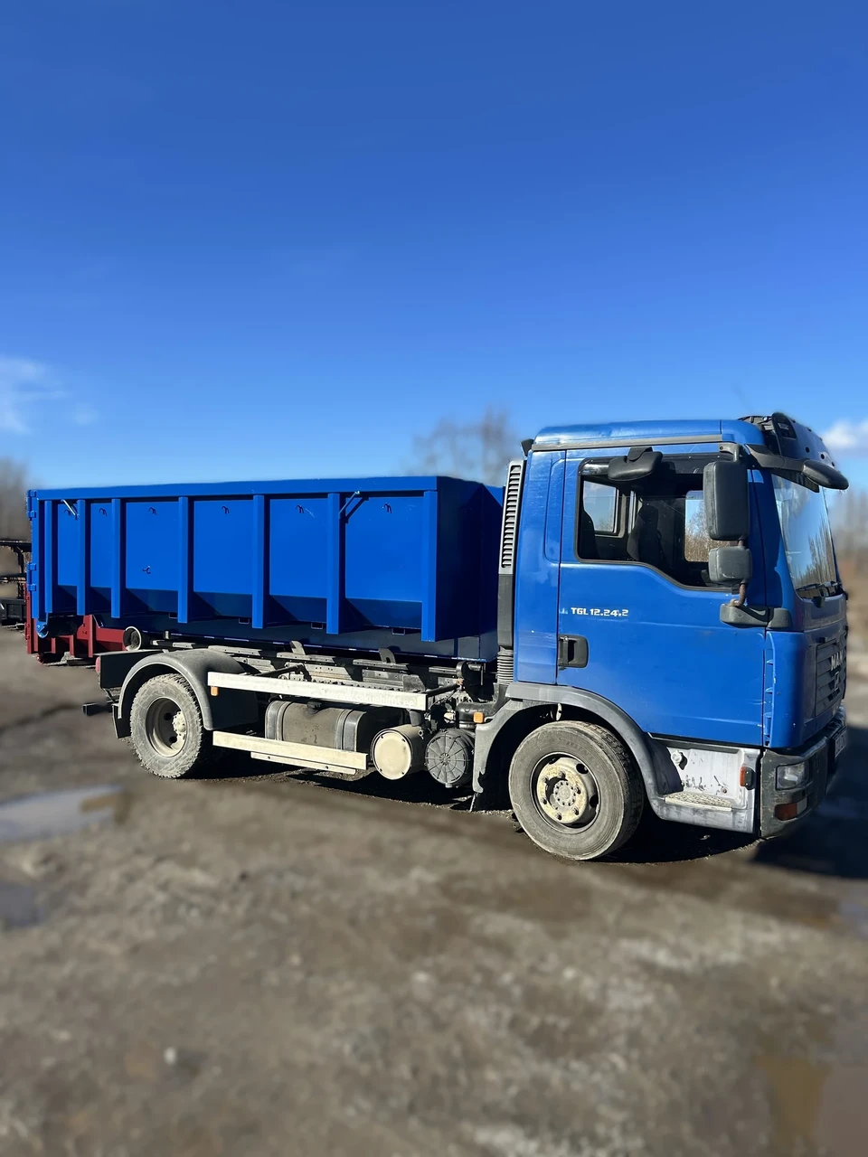 MAN multilift kandevõimega 5600kg