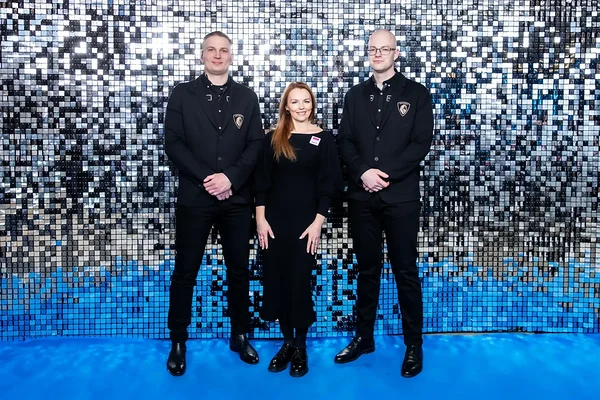 Ettevõtte LEAB uusaastasündmus 2026 Tallinna Lauluväljaku klaassaalis – Lion Security turvatöötajad ja WOW Evens vanemkorraldaja